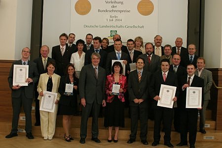 Die Preistr&auml;ger des Bundesehrenpreises 2004